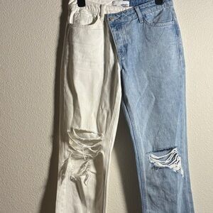 Vervet Two-Tone Distressed Jeans